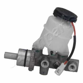 Master brake cylinder